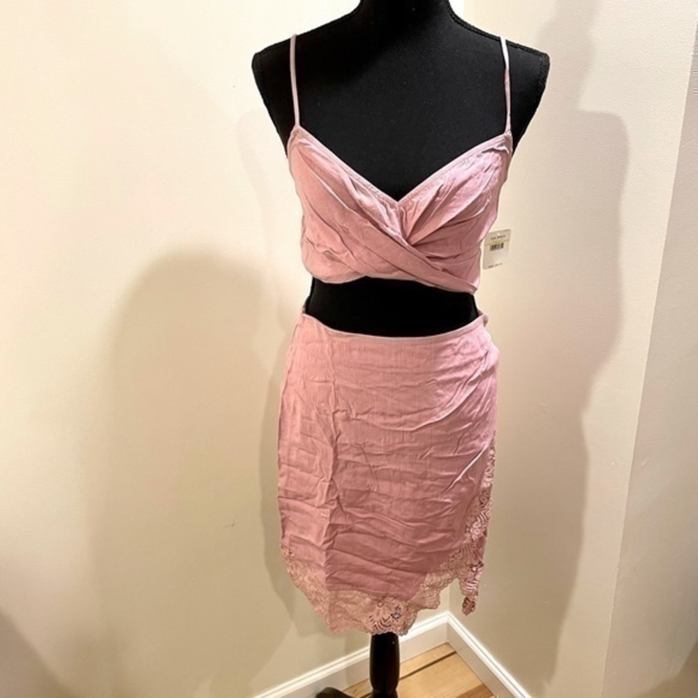 FREE PEOPLE | Va Va Voom Set - Picture 5 of 10